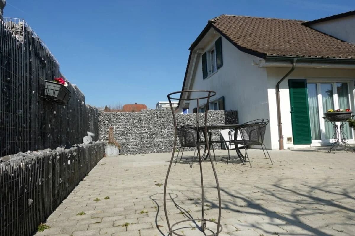 Einfamilienhaus mit grossem Garten