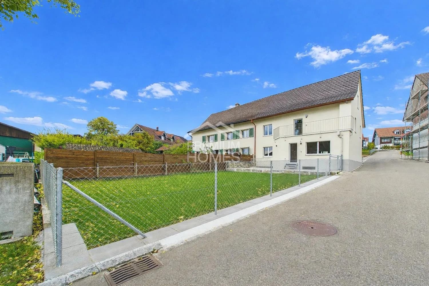 WOHNEN MIT HERZ UND WEITBLICK IN DETTIGHOFEN TG