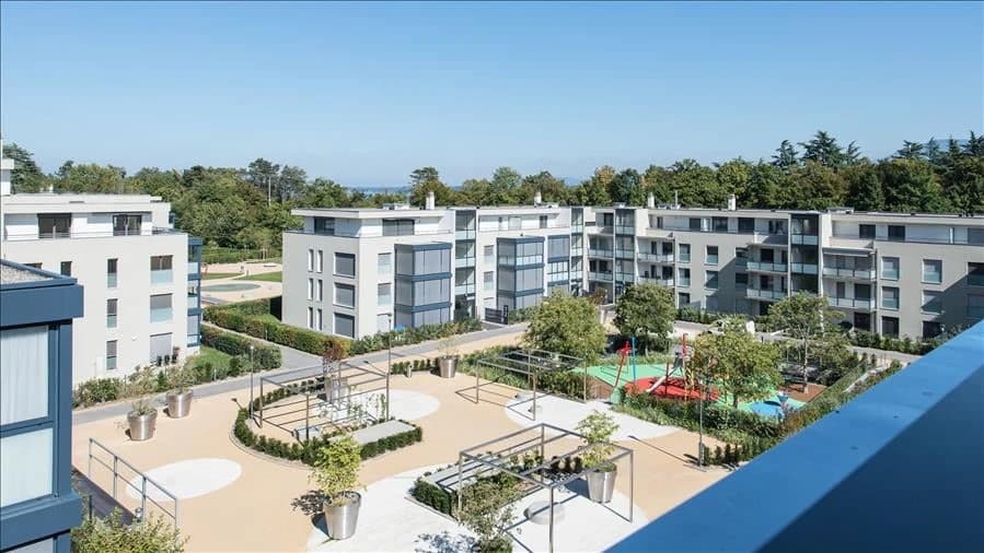 Magnificent appartment3.5 rooms - with terrace and Wintergarden