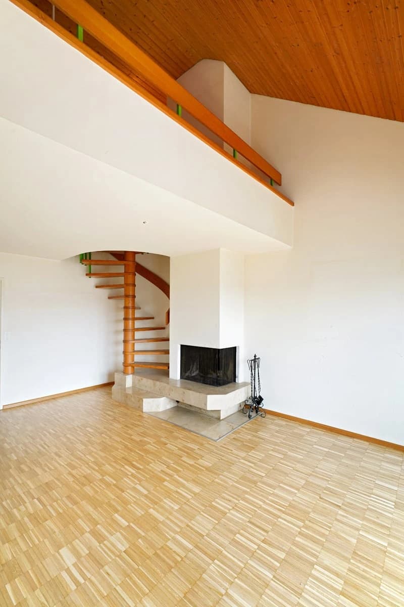 Singlewohnung mit Galerie und Cheminée - Nähe SBB