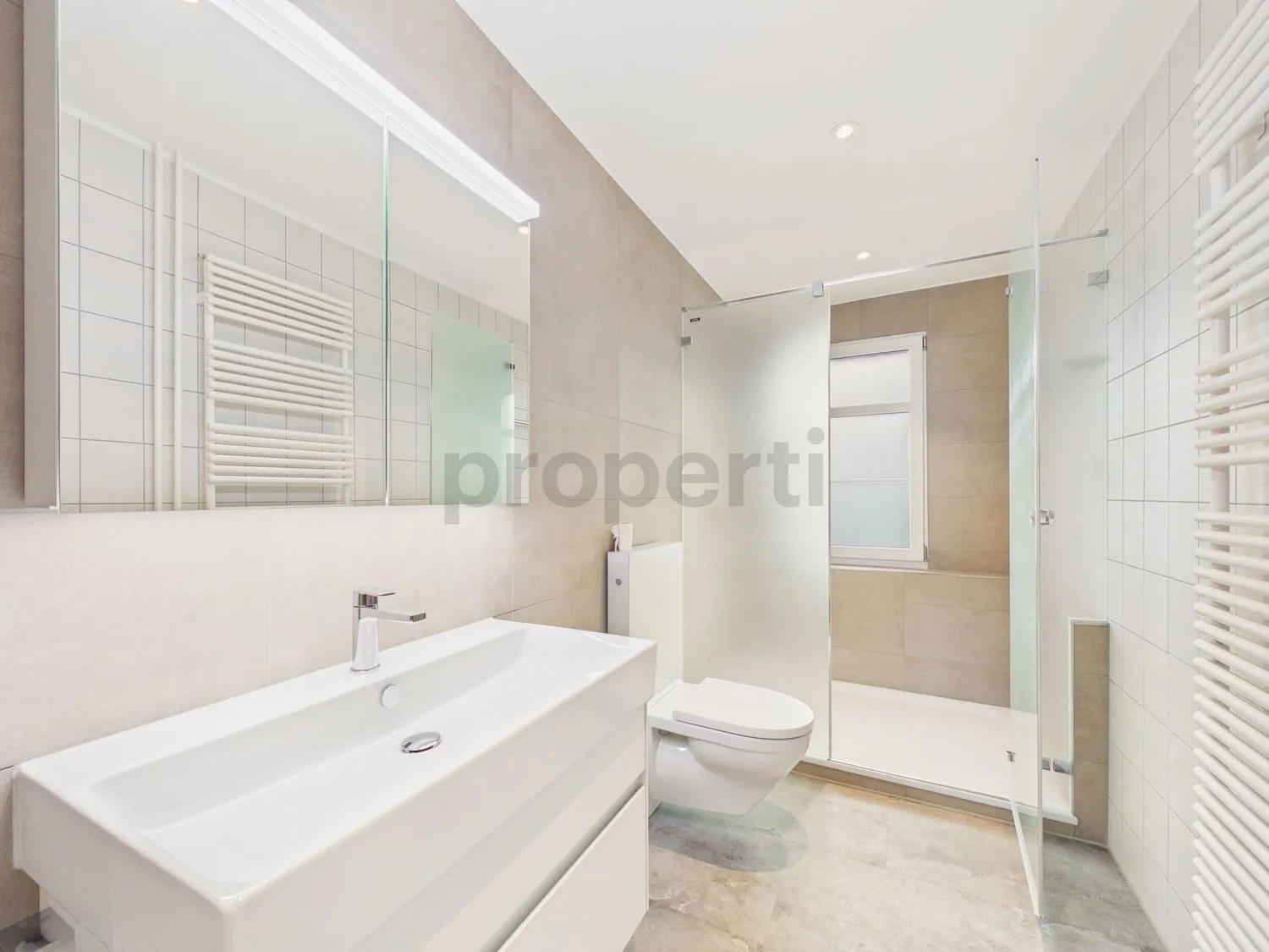 Flexible 4-Zimmer-Wohnung zur individuellen Gestaltung mit Tiefgaragenparkplatz in Ermatingen