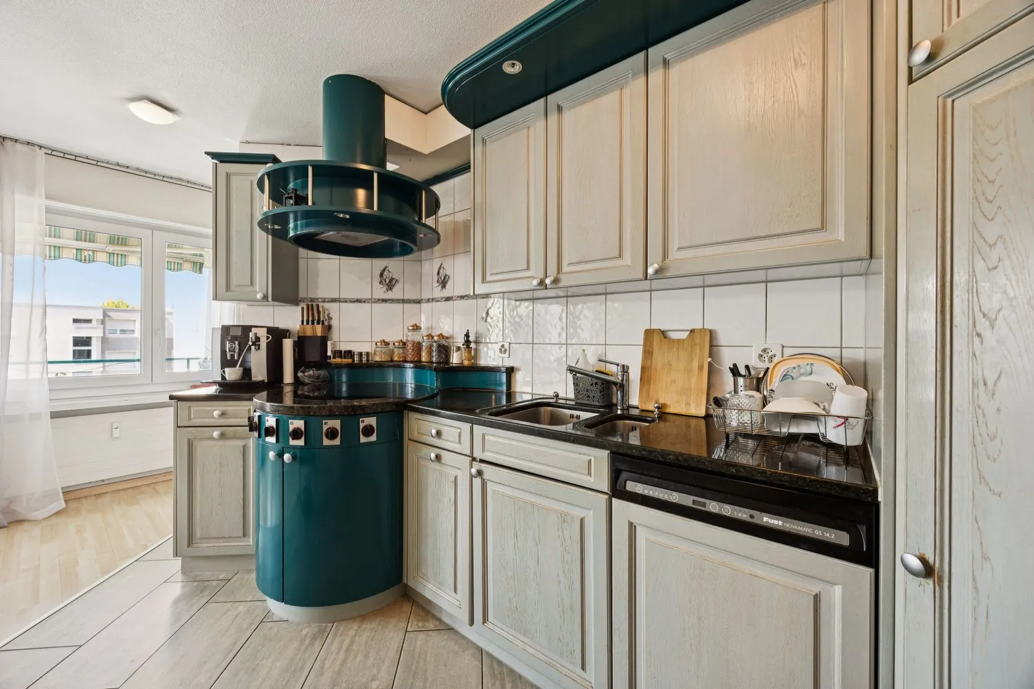 Grosszügige 6.5-Zimmerwohnung mit flexiblen Nutzungsmöglichkeiten im Herzen von Schönenwerd