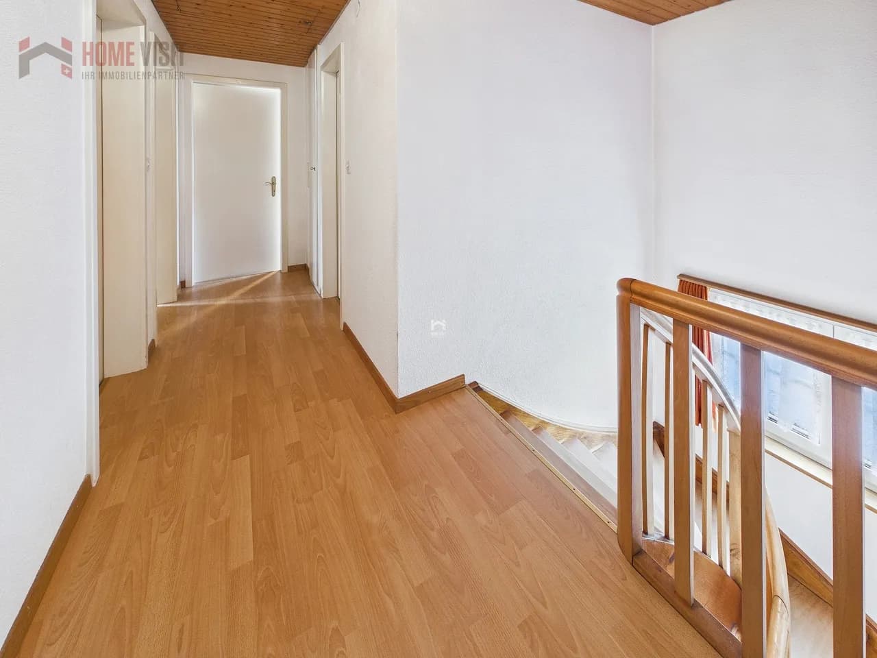 EFH mit Wintergarten und herrlicher Talsicht im Grünen