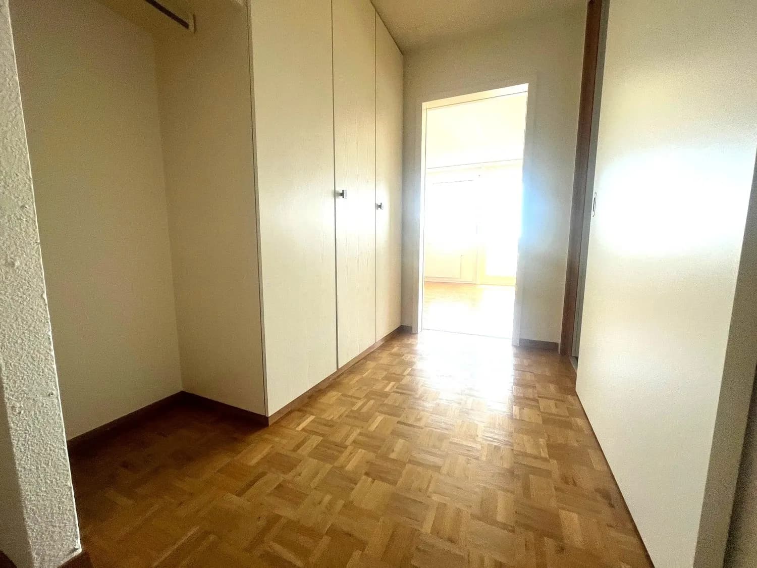 Grosszügige Wohnung mit schönem Südbalkon