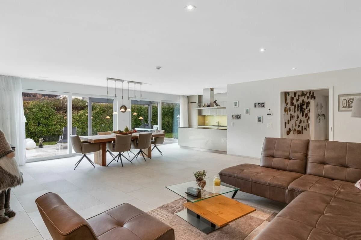 Luxuriöse Gartenwohnung mit allen Extras!