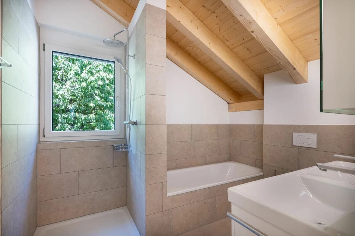 Attraktives 4.5-Zimmer-Einfamilienhaus mit sonniger Terrasse und Studio in Rothenbrunnen