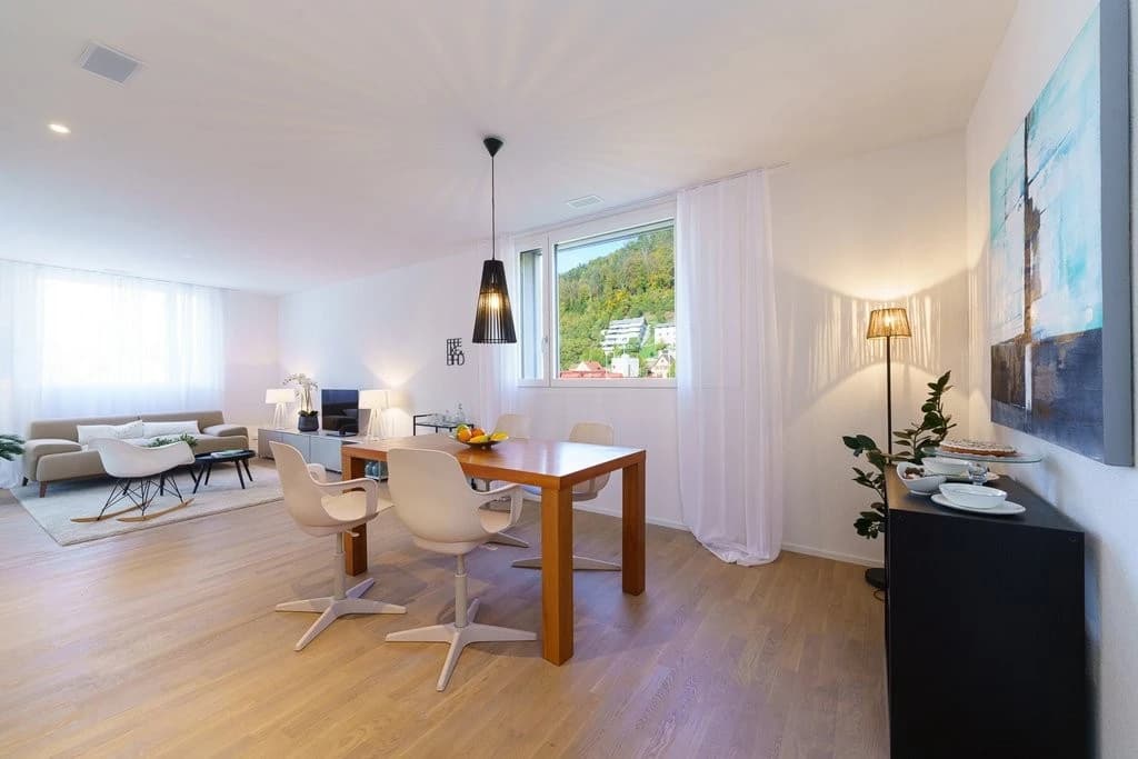 Geniessen Sie die Vorzüge einer modernen Wohnung mit Sitzplatz