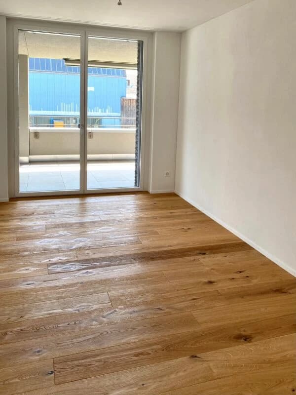 Moderne 3.5-Zimmer-Wohnung mit grosszügiger Terrasse