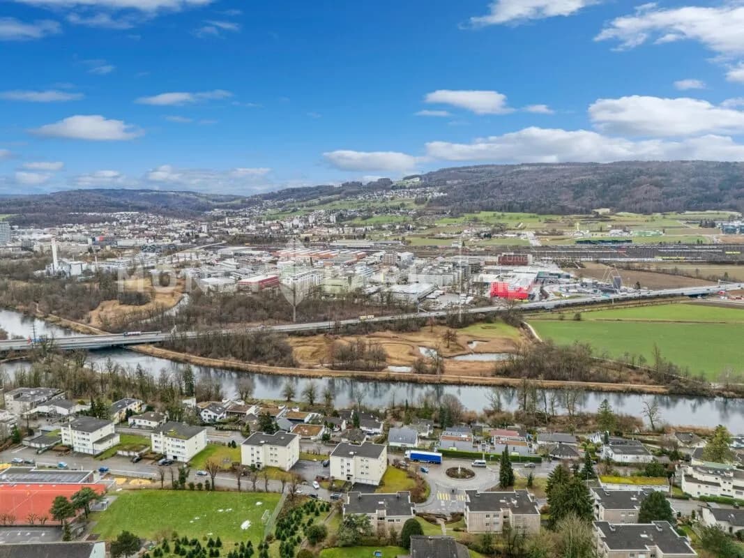 Helle 4-Zimmer-Wohnung mit Weitsicht und sonnigem Balkon