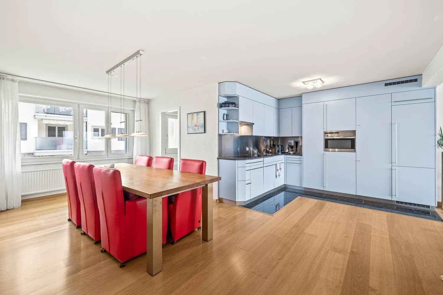 2.5 ZIMMER WOHNUNG MIT SEESICHT UND STEUERPRIVILEGIEN