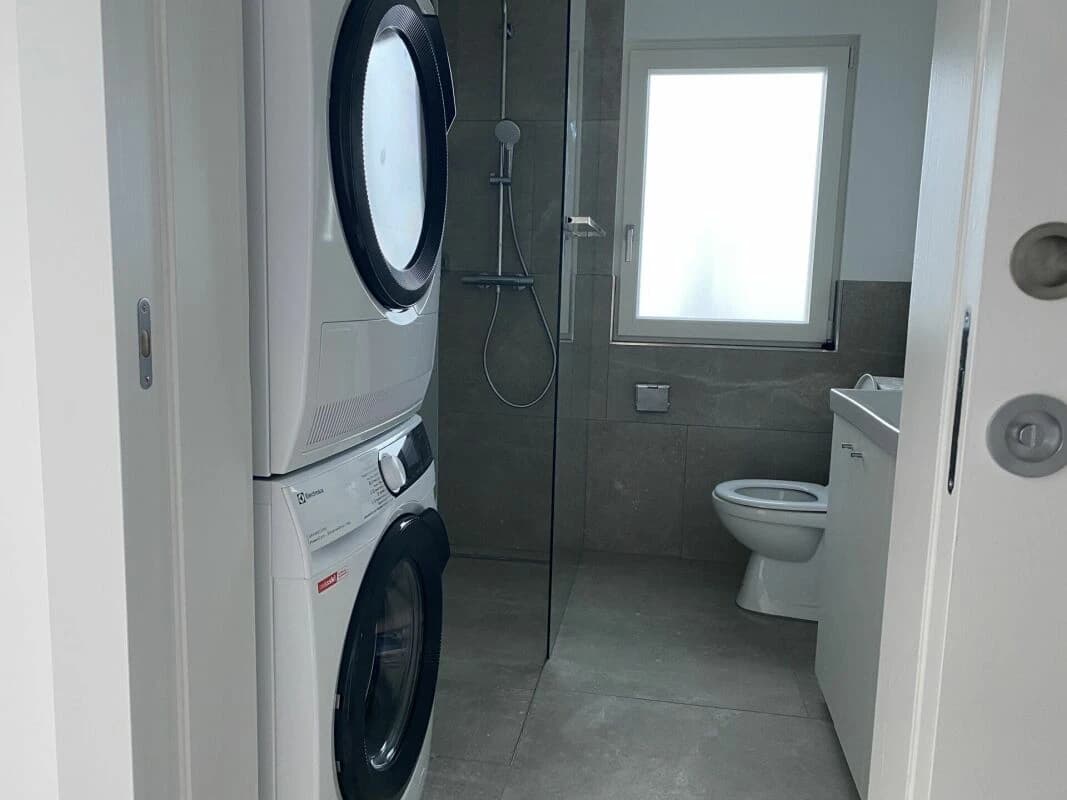 RUHIGE LAGE FRISCH RENOVIERT