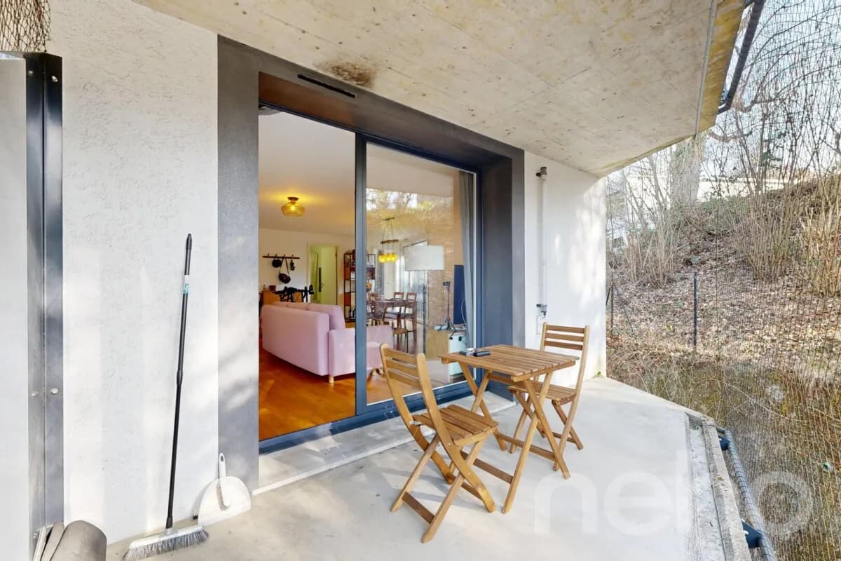 Superb modern 2.5-room apartment with terrace in Lausanne