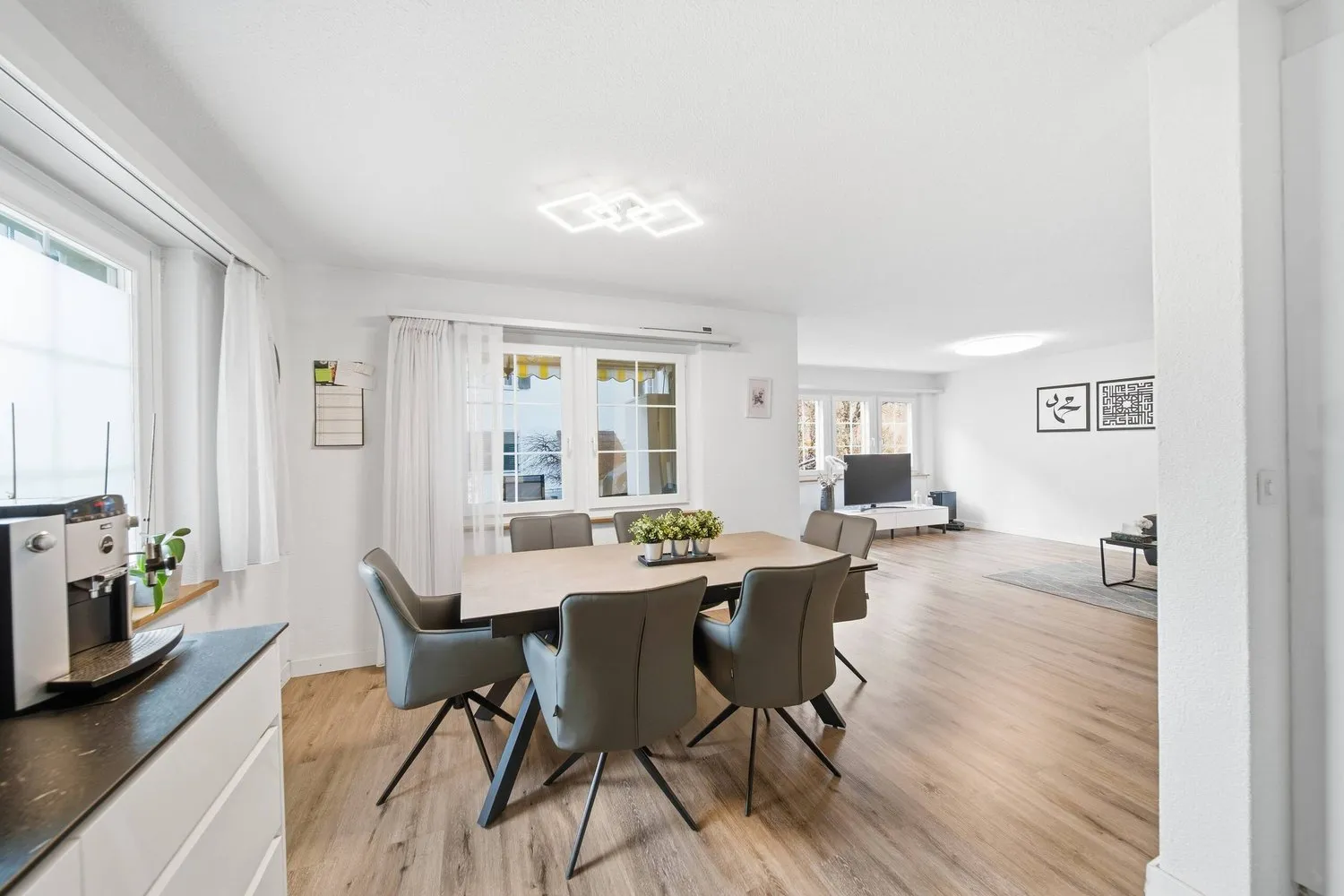 SCHMUCKE 4.5 ZIMMER GARTENWOHNUNG