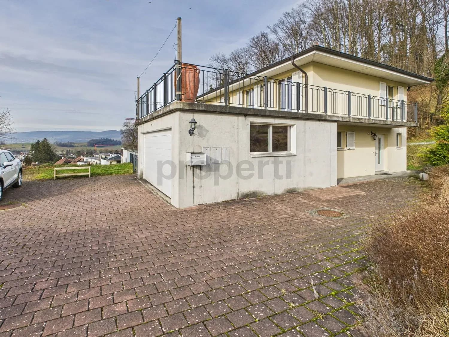 Ruhiges 4.5-Zimmer-Einfamilienhaus mit grosser Terrasse in Breitenbach