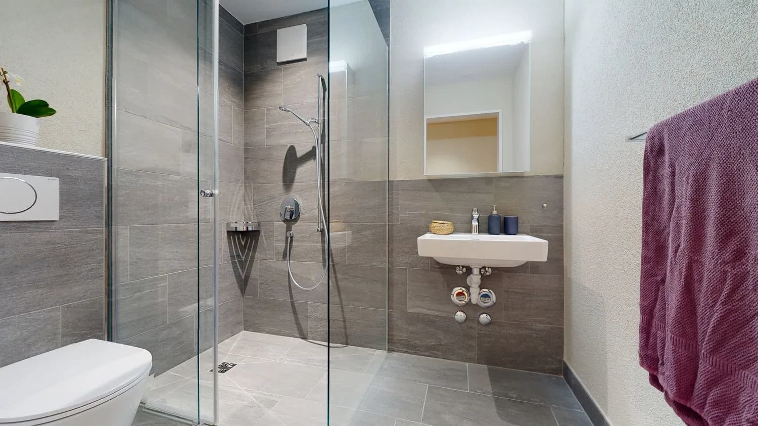 Neubauwohnung in ruhiger Lage sucht einen Nachmieter per 01.05.2026.