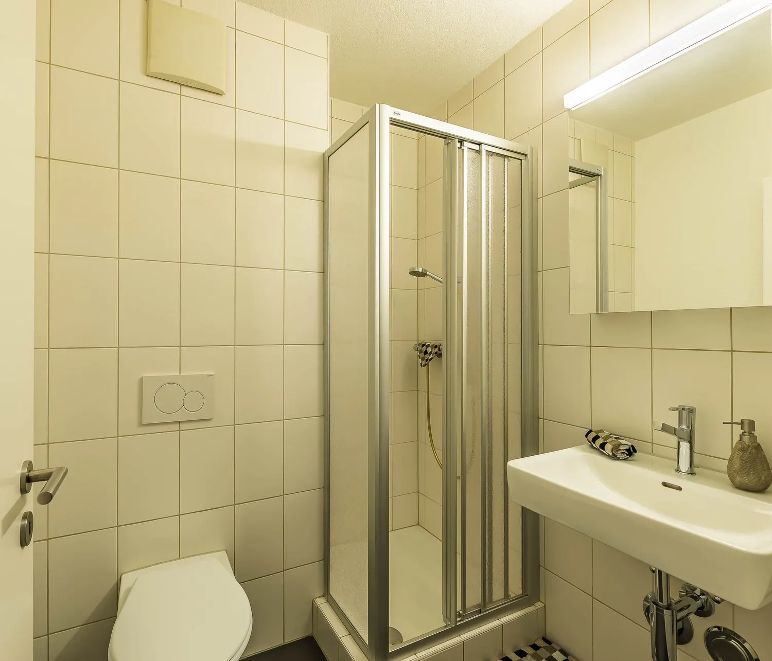 Ideal für Studenten und Wochenaufenthalter Nähe Uni!