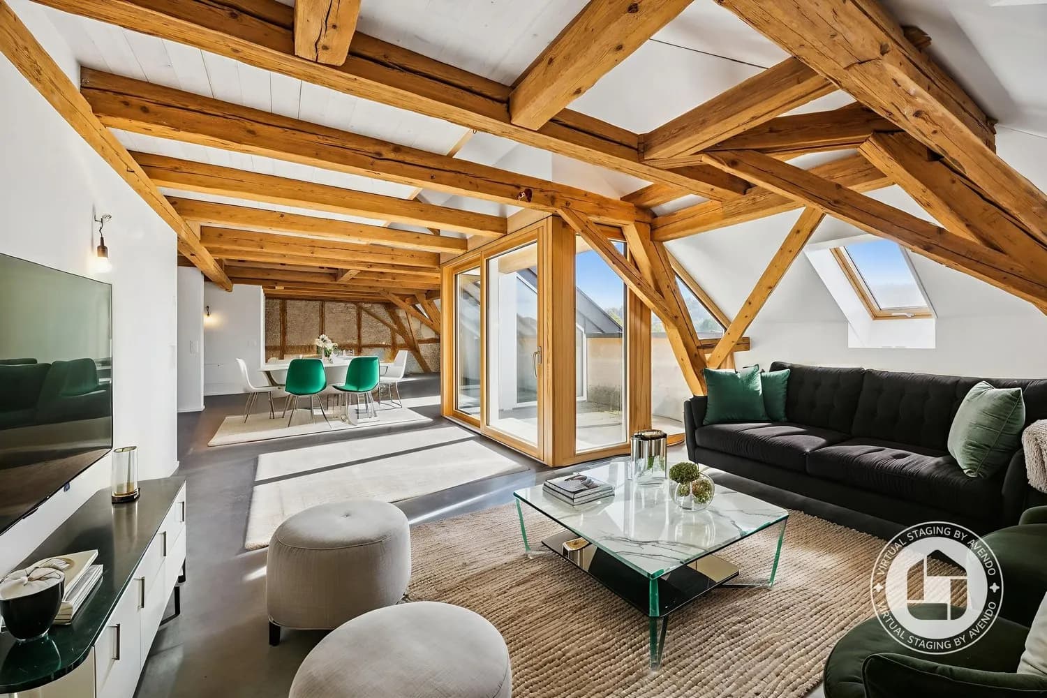 Exklusive 5.5-Zimmer-Dach-Maisonette mit Charme