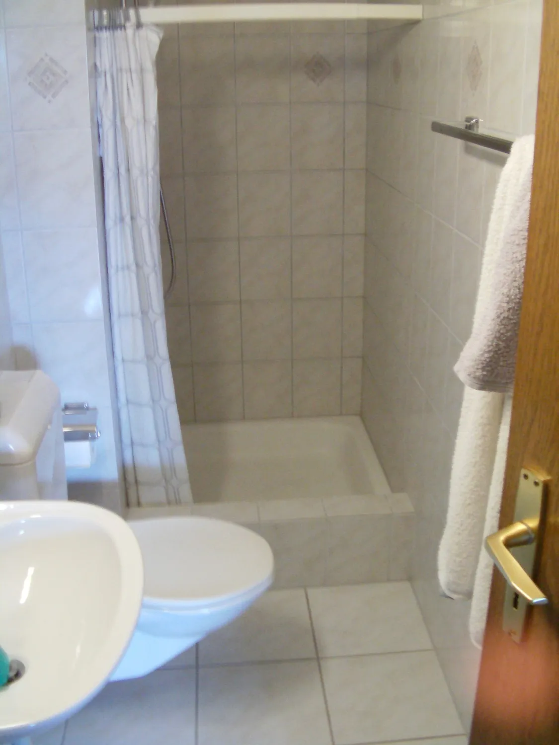 Rustikalische Maisonet-Wohnung mit Chemineé. Ein Besuch lohnt sich !