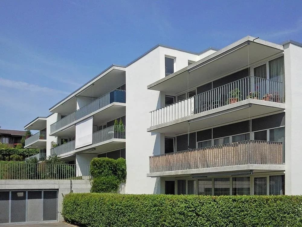 Grosse 2.5-Zimmerwohnung zu vermieten!