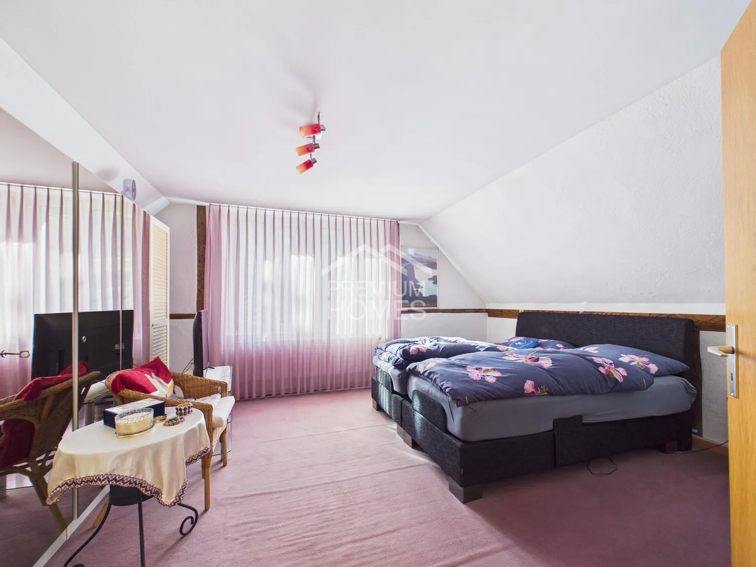 Solide gebaut - mit Liebe gepflegt - Oase mit Pool