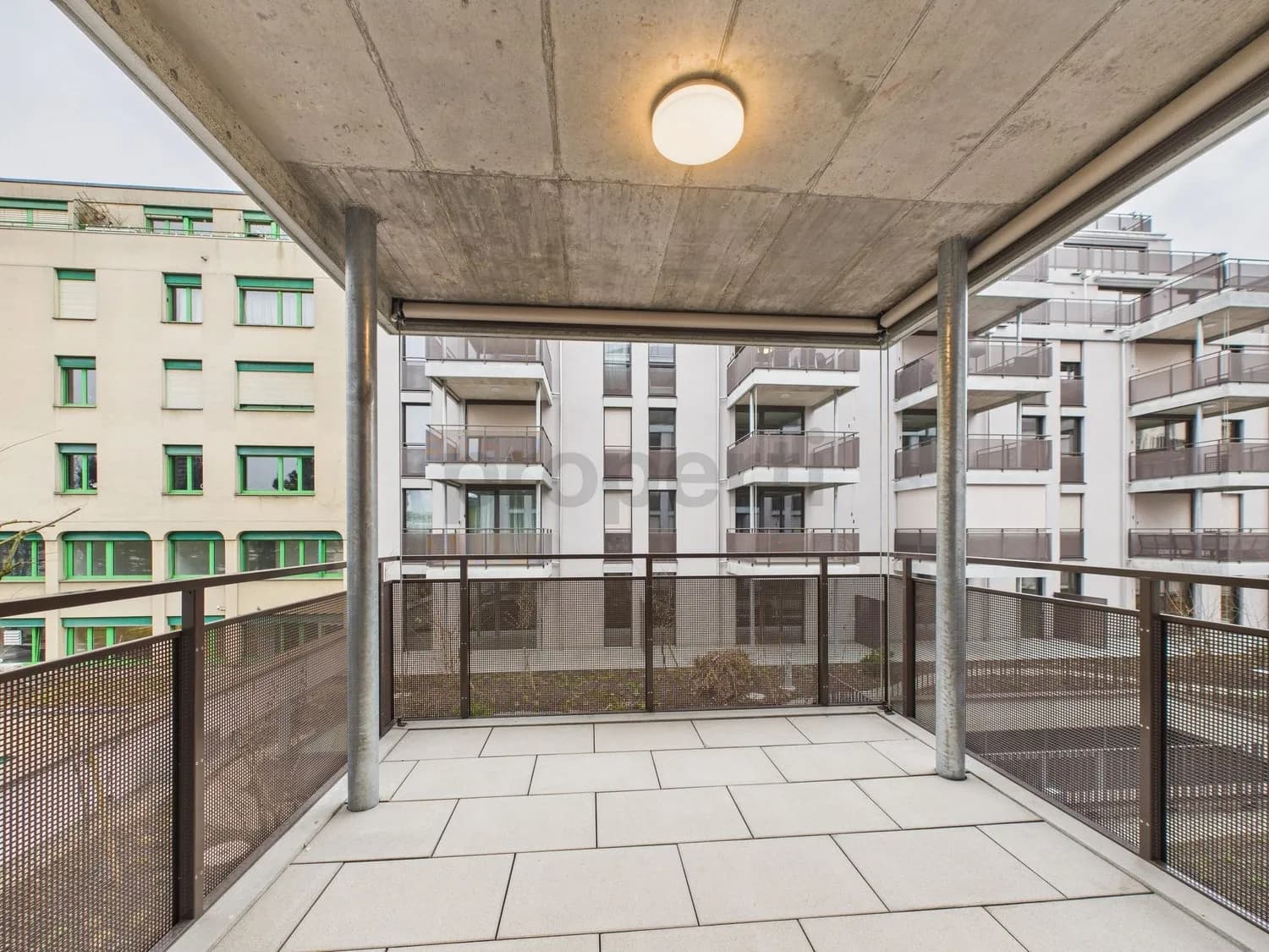 Moderne 3.5-Zimmer-Wohnung mit Balkon, Basel
