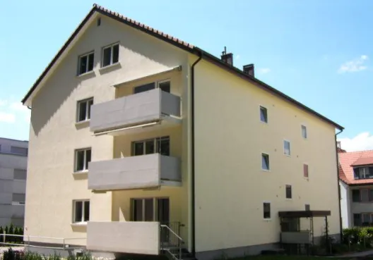 4.5 Zimmerwohnung mit 2 Nasszellen, Wohnküche und Wintergarten