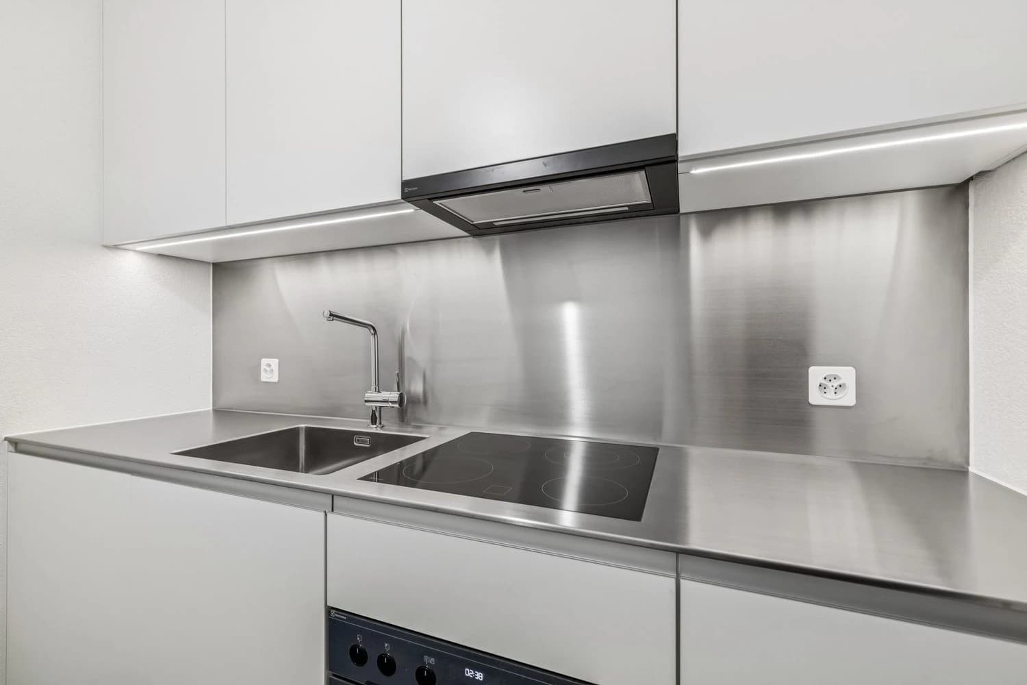 MIETEN OHNE KAUTION - Modern sanierte Wohnung mit heller Atmosphäre