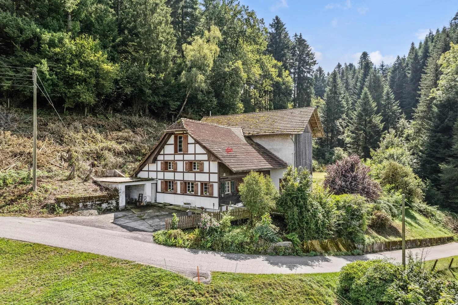 Bauernhaus mit Scheune als Wohlfühloase in der idyllischen Natur