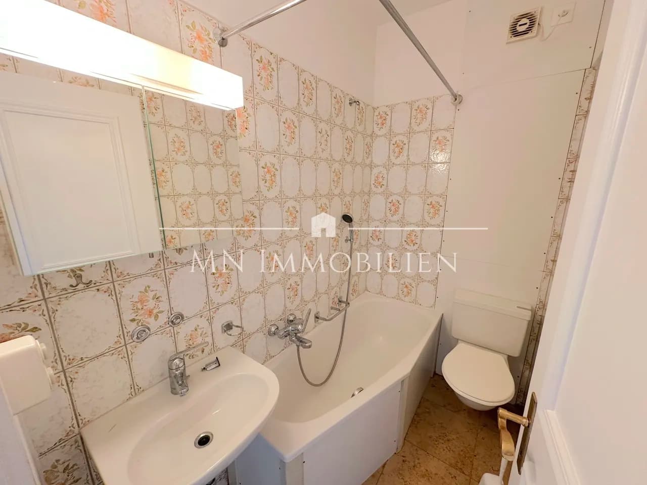 2-Zimmer-Erdgeschosswohnung - Charmant im Herzen der Basler Altstadt