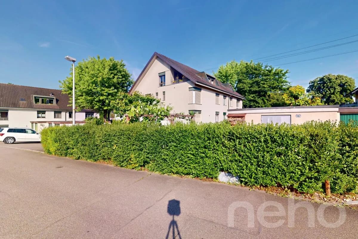 Ruhige 4.5-Zimmer-Dachwohnung mit Balkon in Kaiseraugst