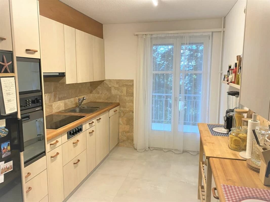 Gemütliche 3.5-Zi.-WG mit ca. 80 m2 unweit vom Stadtzentrum