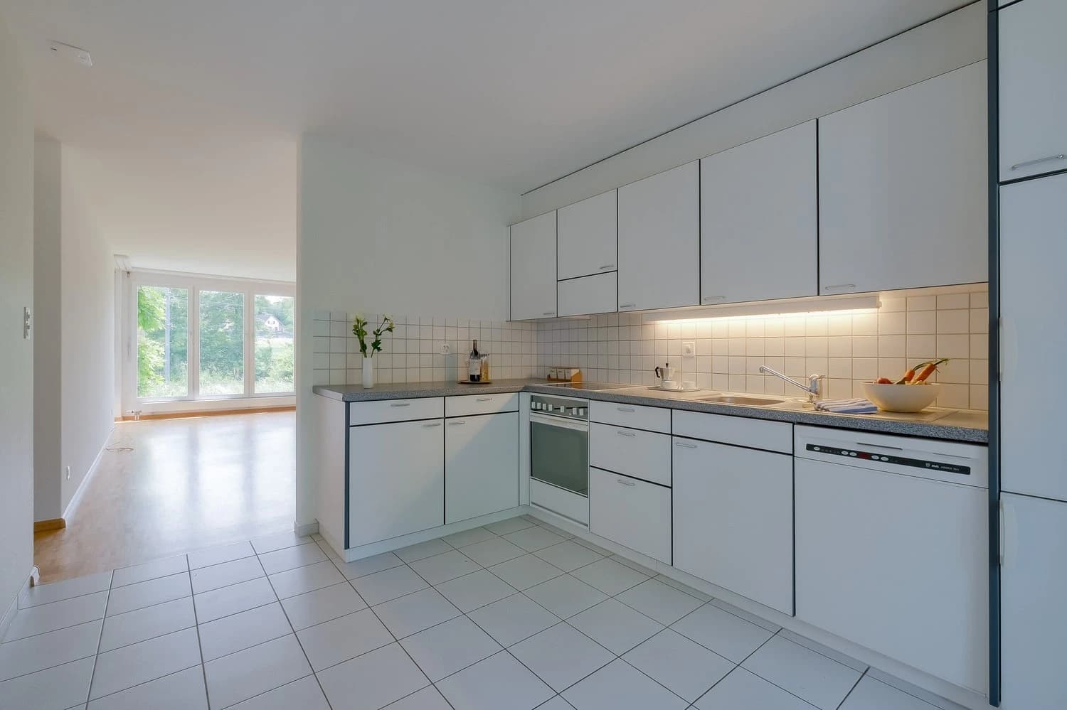 Der Frühling steht vor der Tür. Gartensitzplatz gefällig?