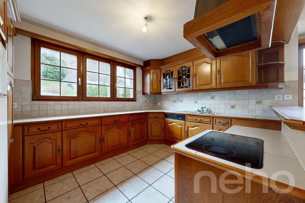 6.5-Zimmer-Doppeleinfamilienhaus mit Einliegerwohnung