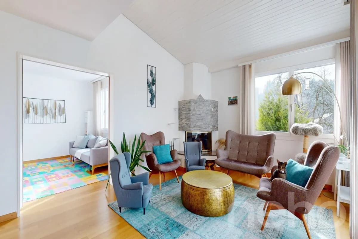 5.5-Zimmer-Gartenwohnung mit grossem Privatgarten und Hobbyraum