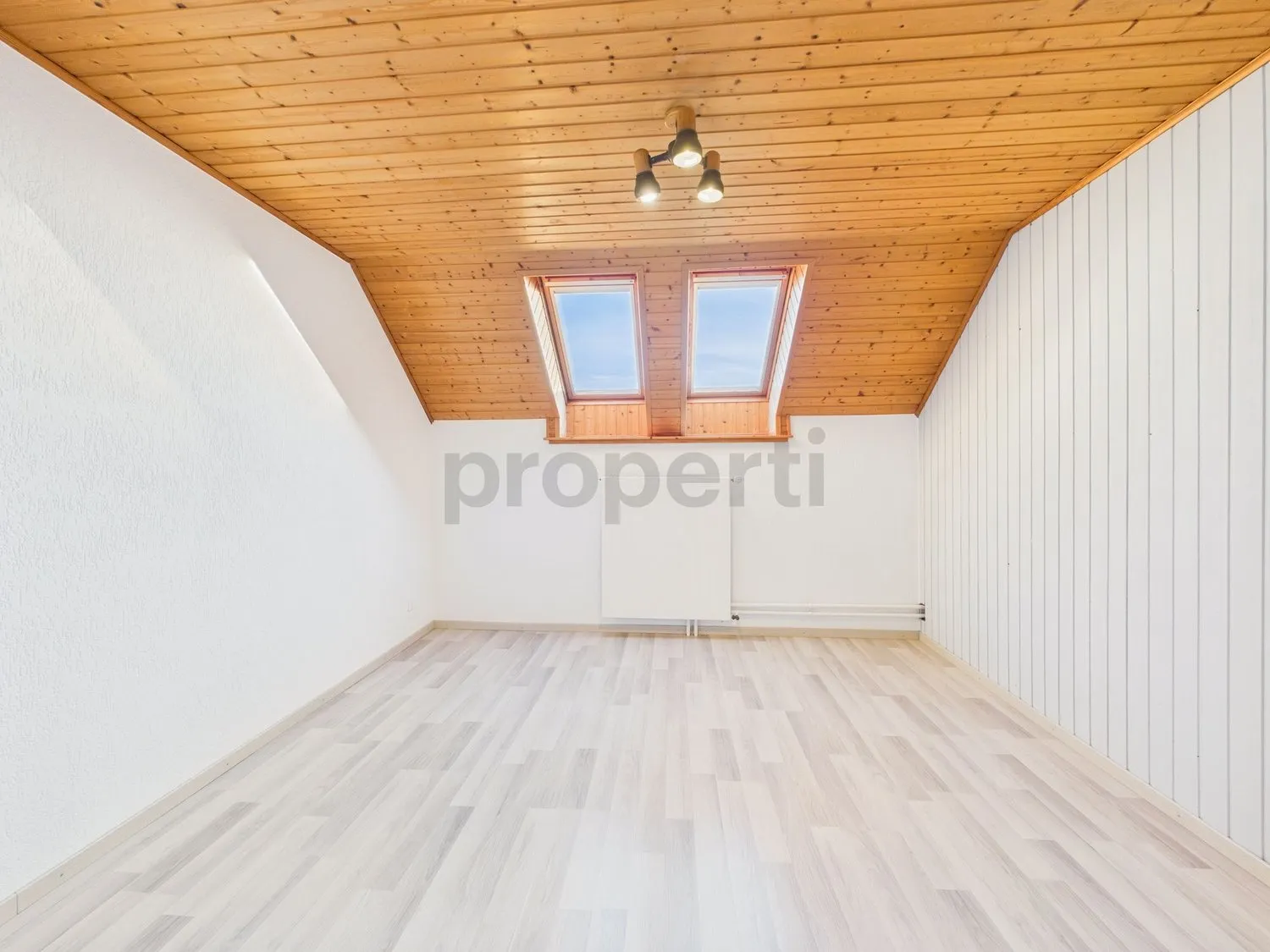 Charmante 4.5-Zimmer Wohnung in Blauen