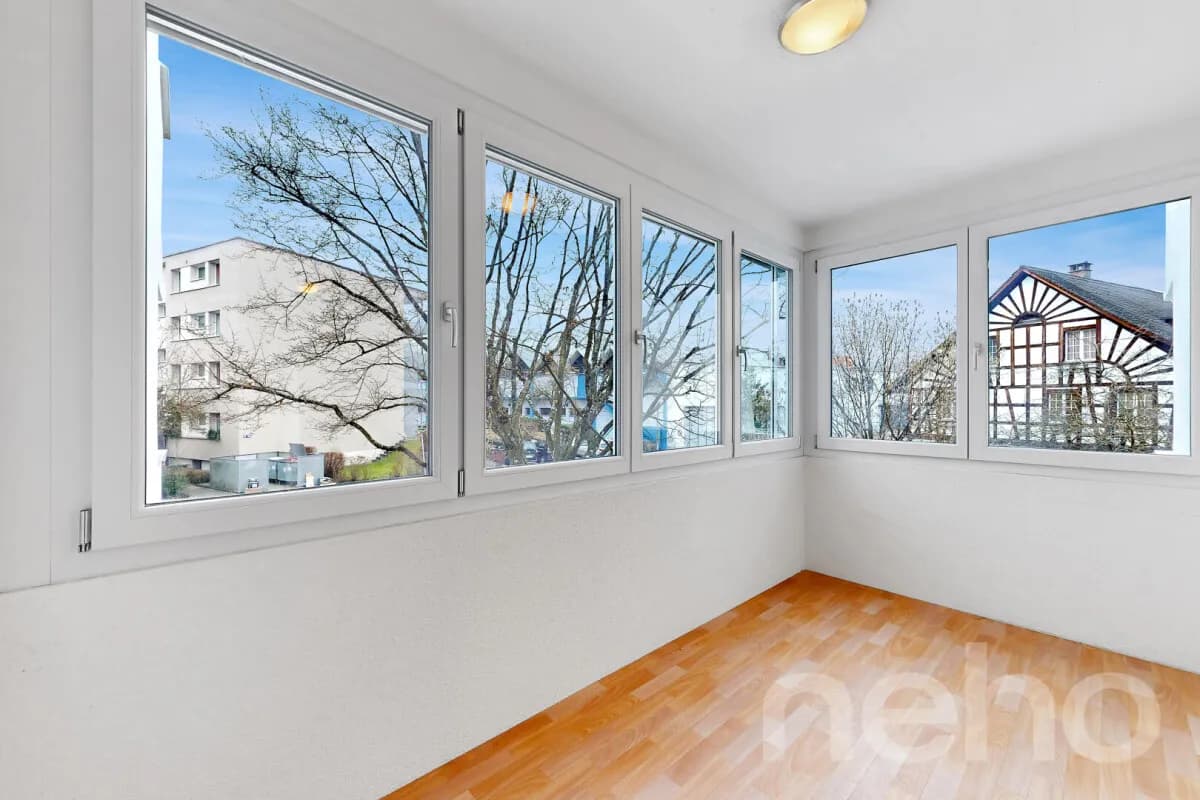 Attraktive 6.5-Zimmer-Wohnung an Toplage