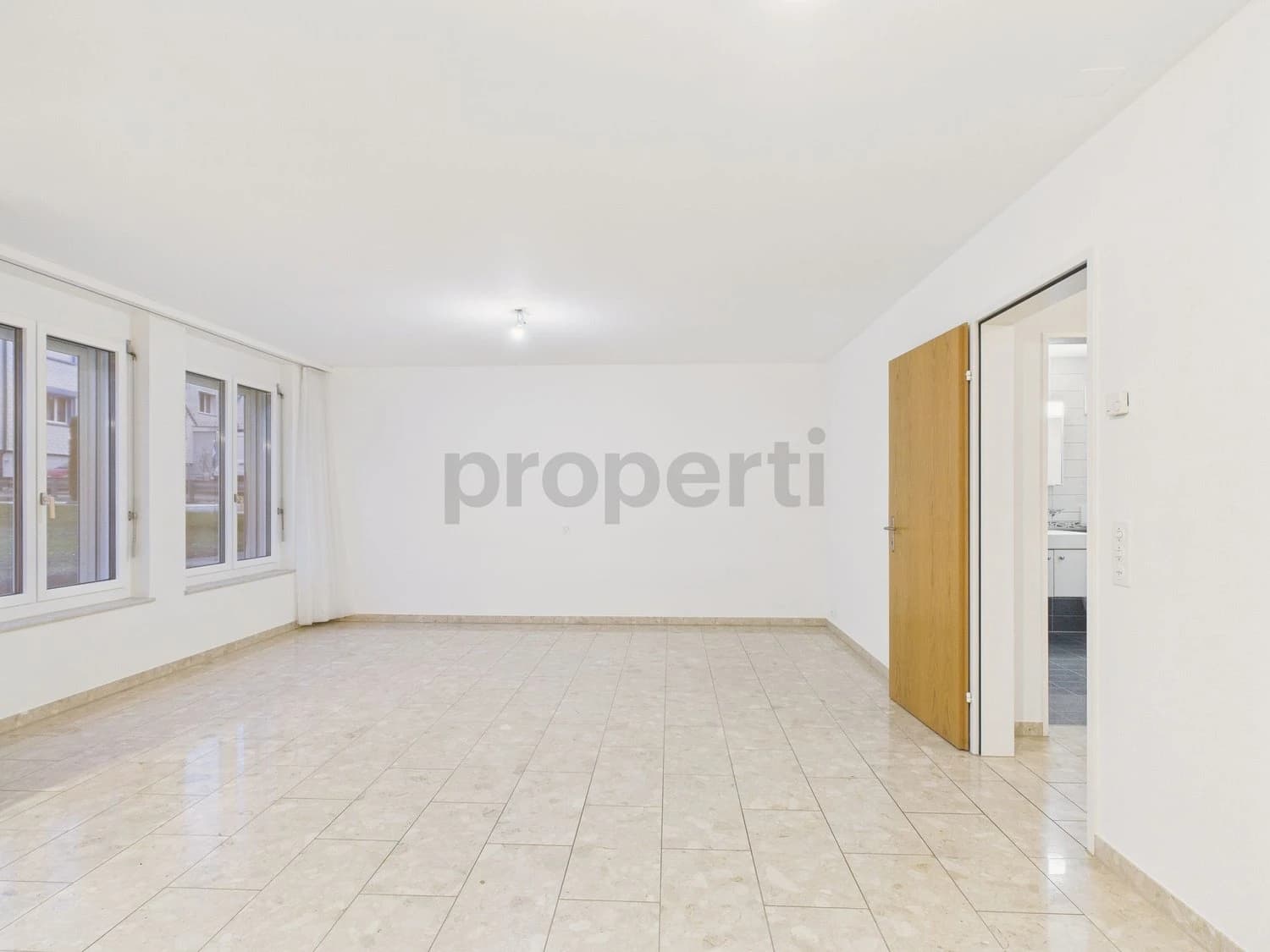 Moderne 3.5-Zimmer Terrassenwohnung in Bubendorf - Ihr Rückzugsort mit Stil und Alltagstauglichkeit