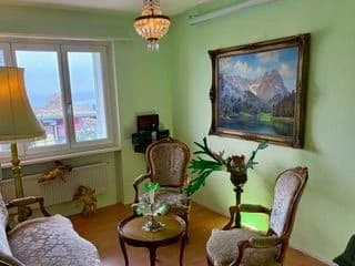 Modern 5.5-Zimmer-Wohnung mit vorteilhafter Lage, Günsberg