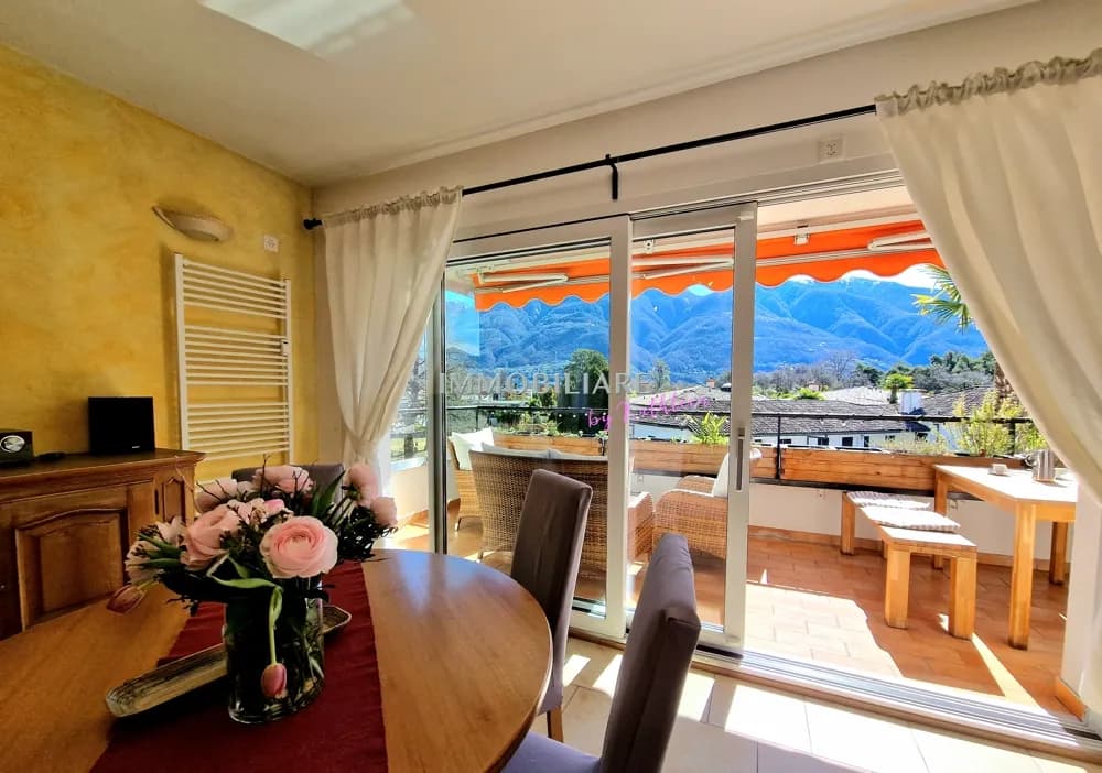 Ferienwohnung Attica mit Weitblick, ganzjährig sonnig, nah zur Maggia