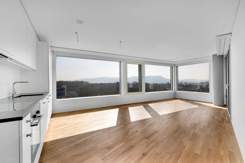 Top.Modern.Einzigartig= Bäretower