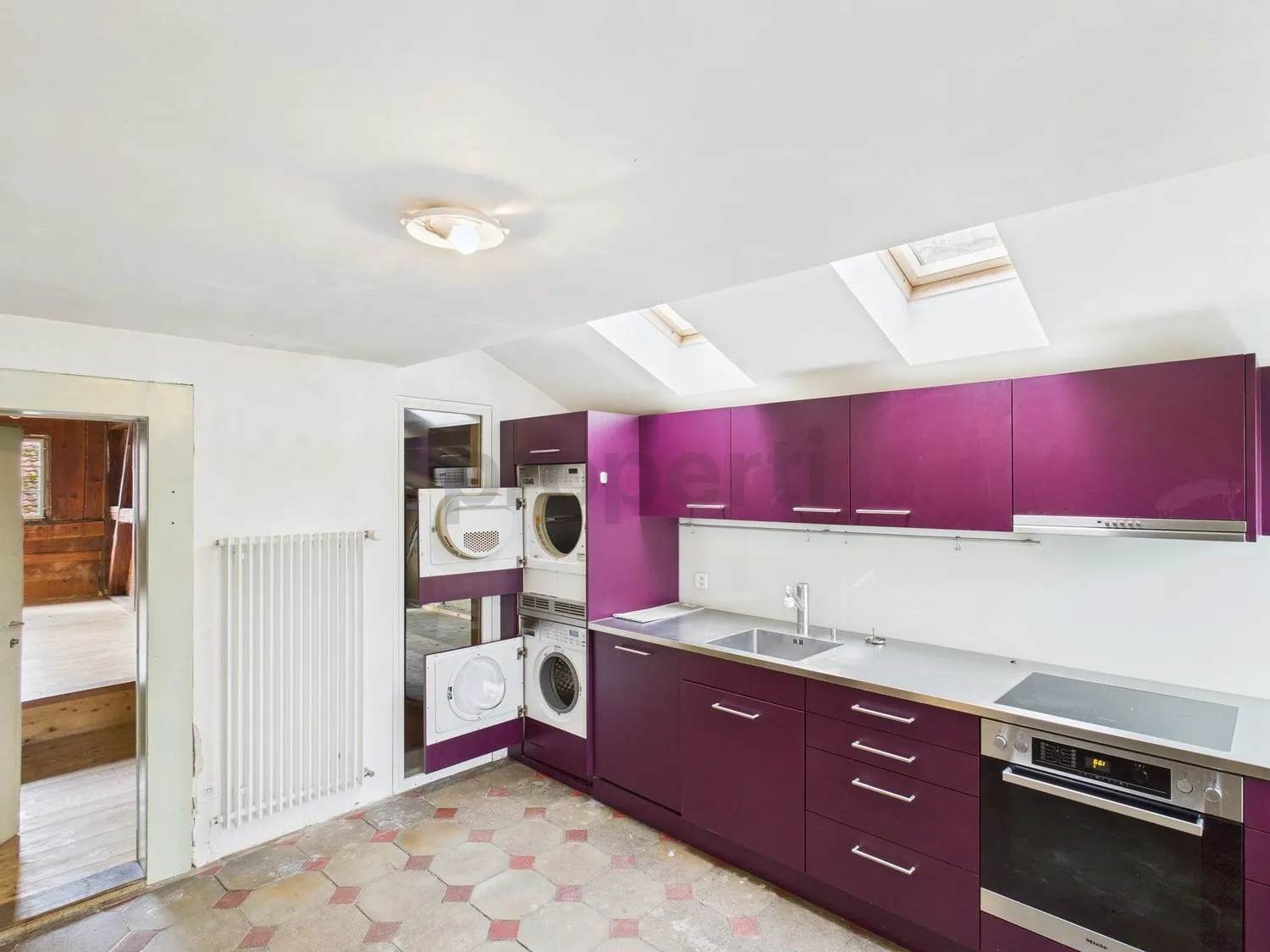 Charmante 6.5-Zimmer-Wohnung in ländlicher Umgebung