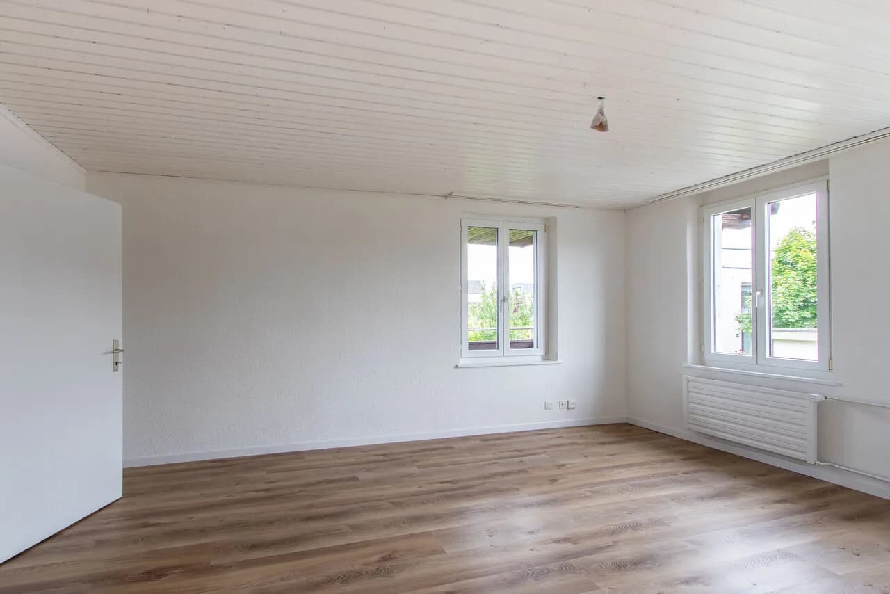 Schöne 3-Zimmer-Wohnung in Meyriez - im 1. Obergeschoss mit Laube