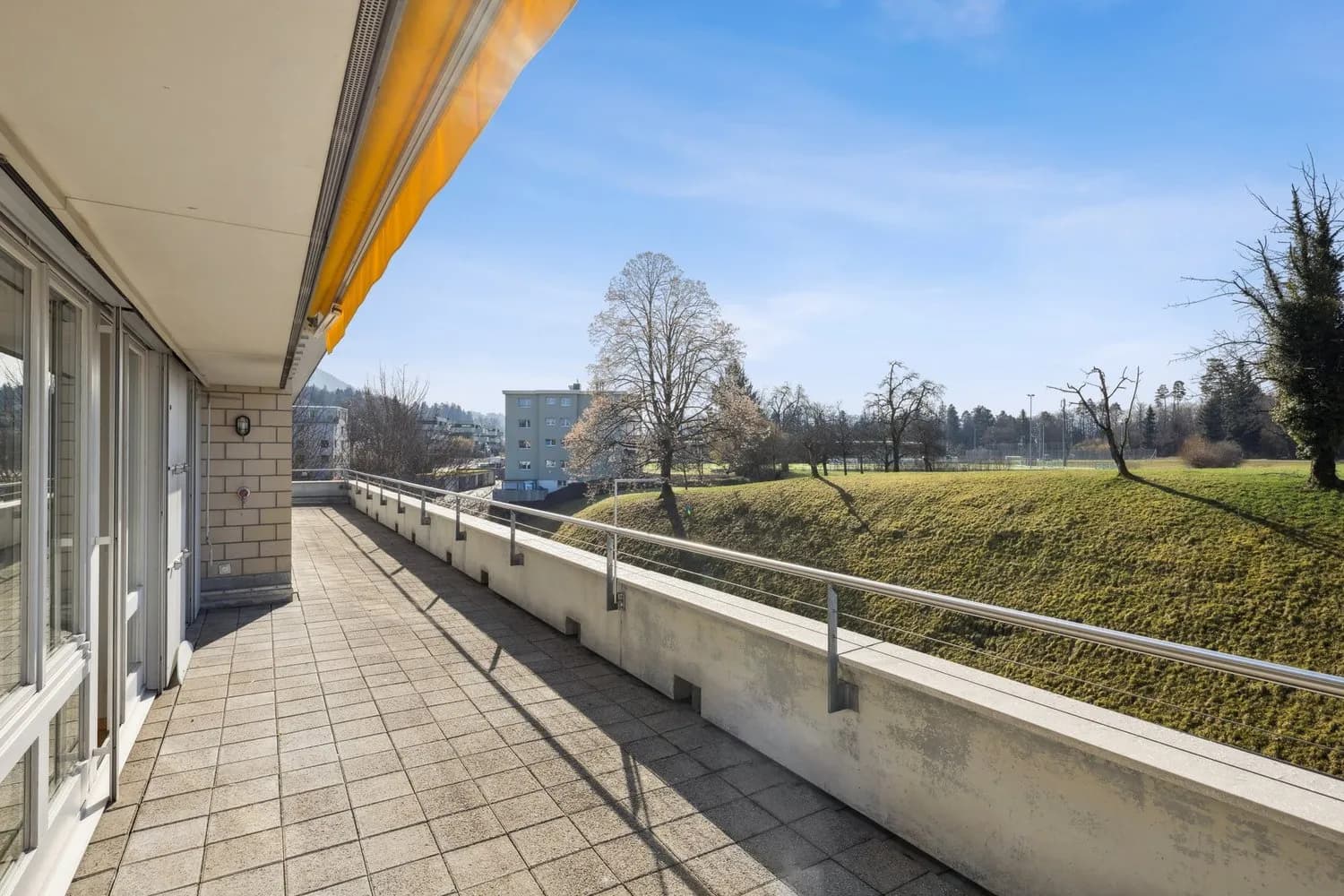 Über den Dächern von Hinwil