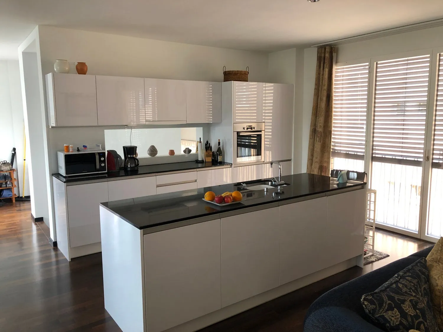 Einzigartige Maisonettewohnung - Mitten im Geschehen!