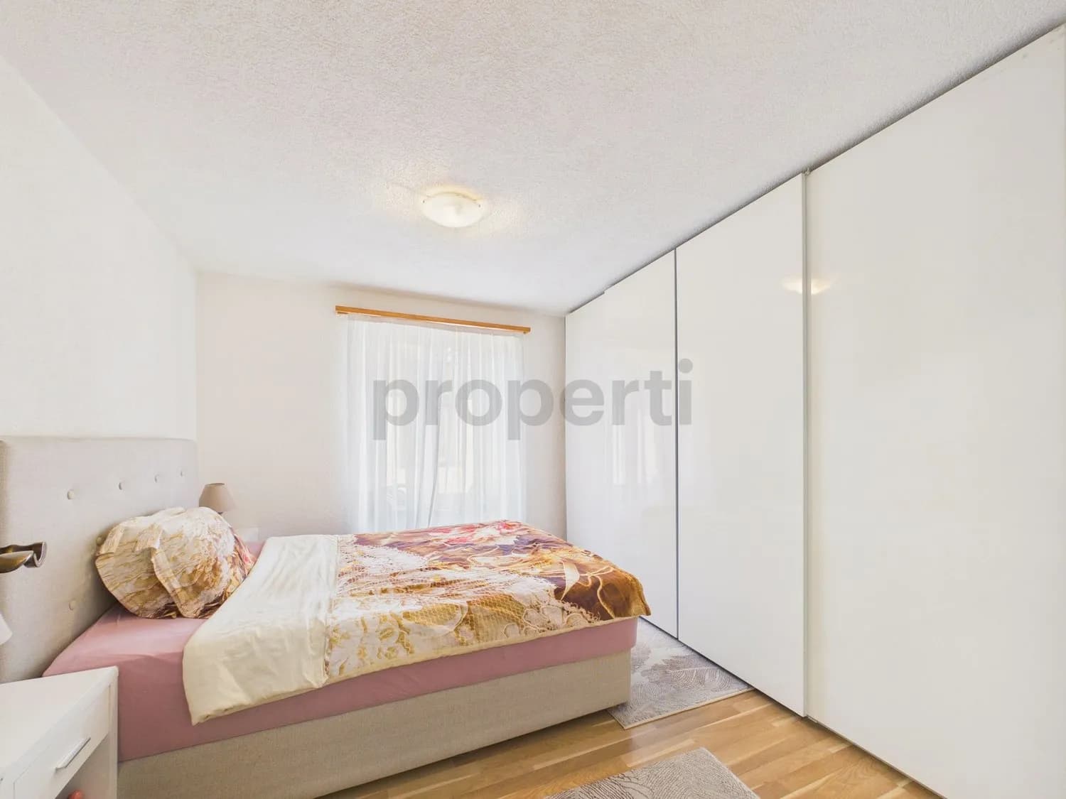 Charmante 4.5-Zimmer-Wohnung mit praktischem Keller, Bürglen