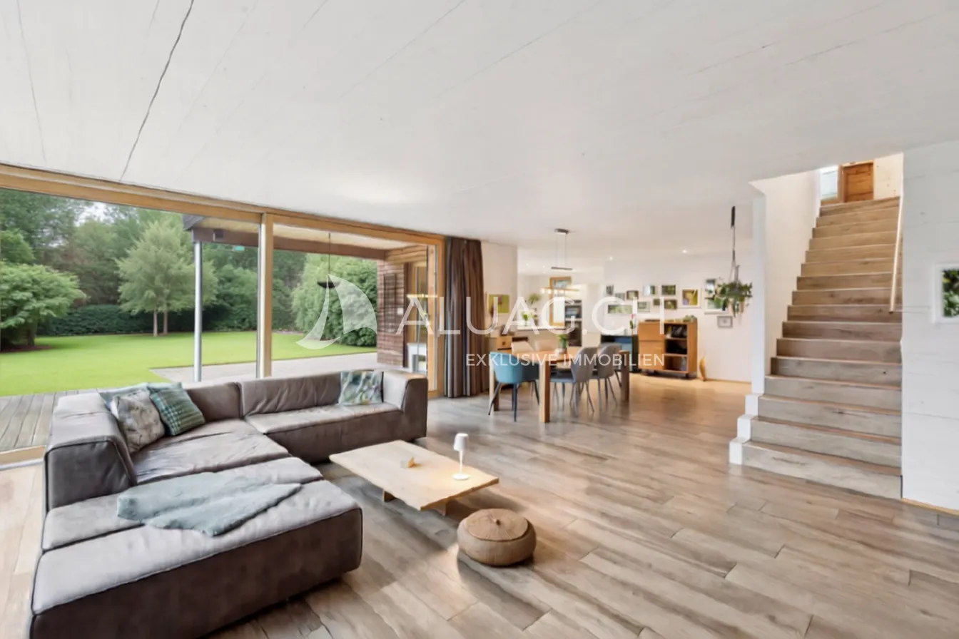 MODERN, VIEL PLATZ, STIL, RUHE UND PRIVATSPHÄRE