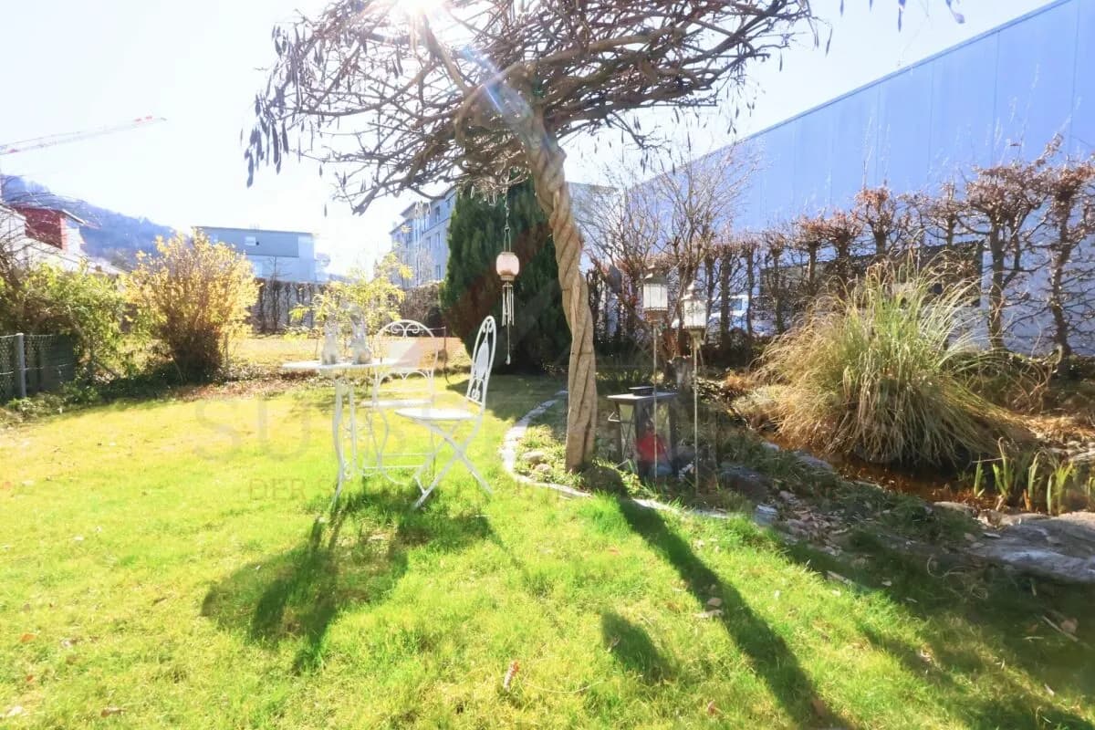 Gepflegtes 4.5-Zimmer-Reiheneinfamilienhaus mit Garten und Bergsicht