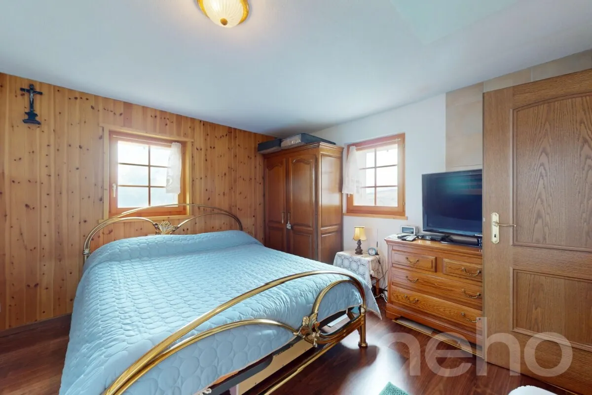 Superbe Chalet avec Terrain à Unterbäch (VS)