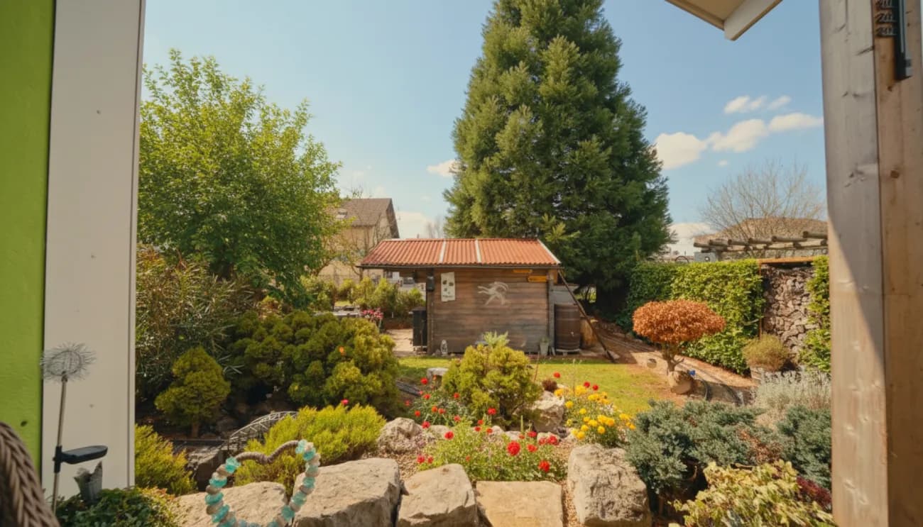 Modernisiertes 6.5-Zimmer-Einfamilienhaus mit viel Umschwung in Niederbipp