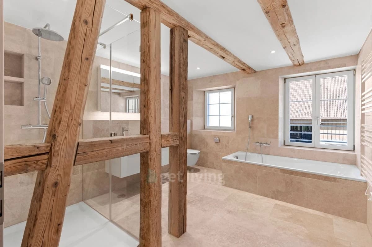 TOP-SANIERTES REIHENECKHAUS  FÜR NATUR UND KOMFORTLIEBHABER